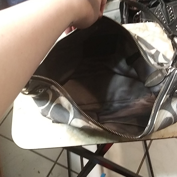 Authentic coach - Picture 3 of 4